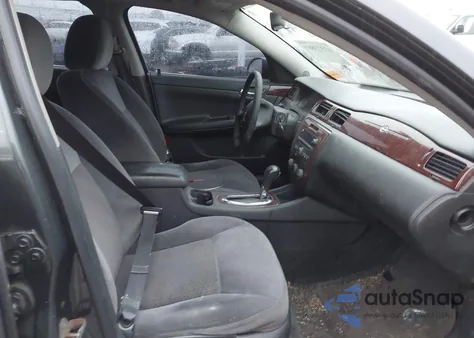 2011 Chevrolet Impala Ls z USA, uszkodzony, nr VIN 2G1WF5EK9B1240275